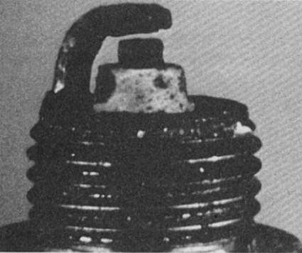 Проверка состояния и замена свечей зажигания Subaru Forester